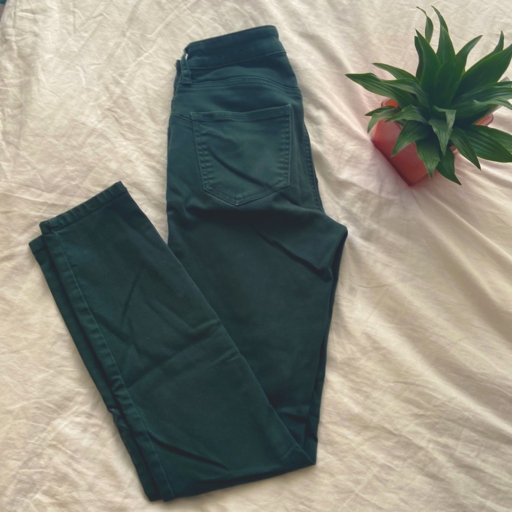 Dark Green Low Cut Sculpting Jeans - Size 26